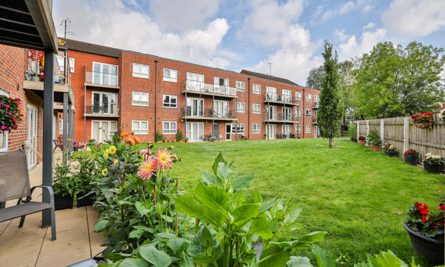 Saxon Court 16