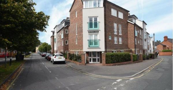 Brookes Court Front