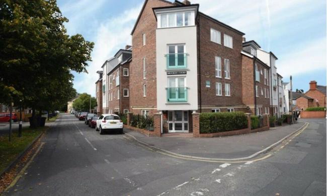 Brookes Court Front