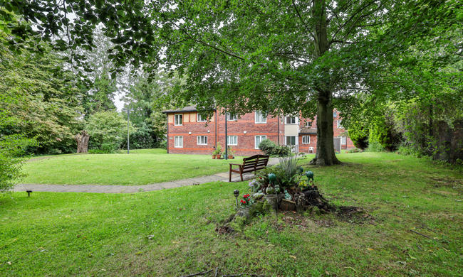 Edel Quinn House 20