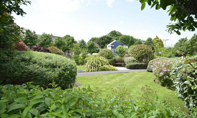 Brookes Court Garden